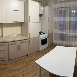 Аренда 2-комнатной квартиры ул. Героев 120-й Дивизии, 23